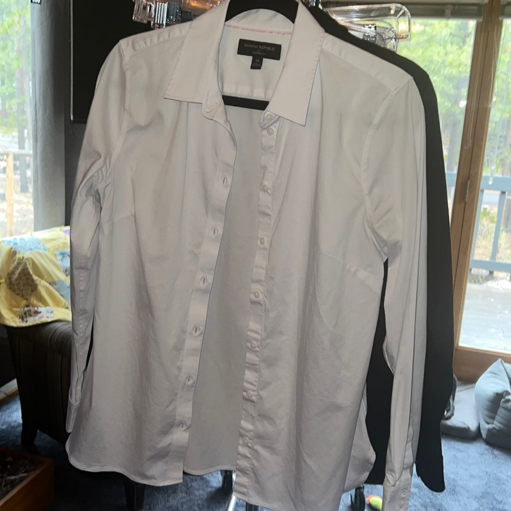 Bundle of Banana Republic tops